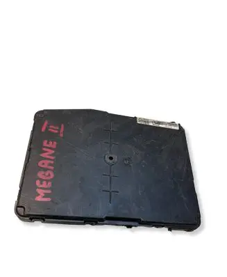 Renault Megane II Comfort/convenience module 8200309689