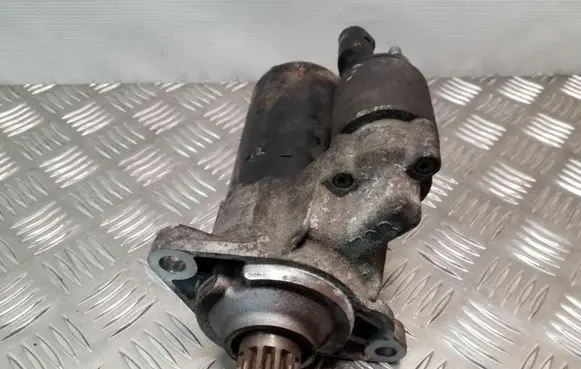 Volkswagen PASSAT B6 Starter motor