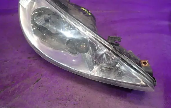 Peugeot 206 CC Headlight/headlamp 550-1121R