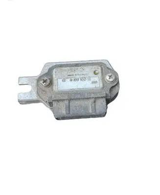 BMW 3 E30 Ignition amplifier control unit 0227100111