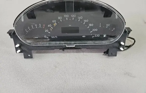 Mercedes-Benz A W168 Speedometer (instrument cluster) A1685402347 0309160056 503000530404