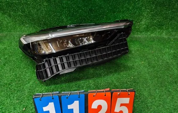Honda HR-V Headlight/headlamp 