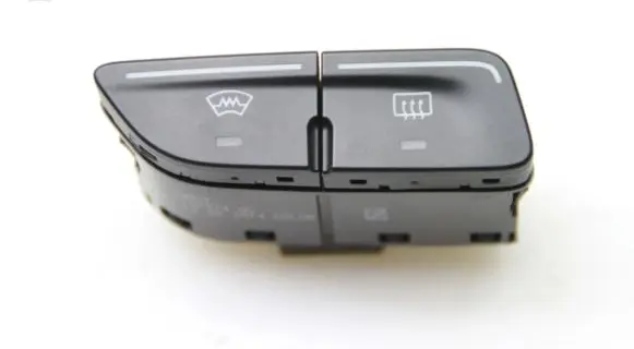 Ford Focus Windscreen/window heater switch AM5T18K574AC