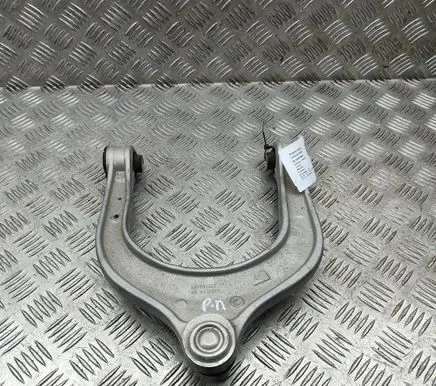 BMW X6 G06 Front upper control arm/wishbone 6883116