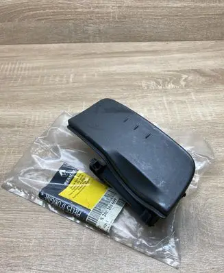 Renault Laguna II Ashtray (front) 8200203609