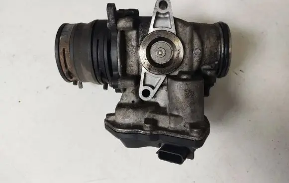 Jaguar XF X260 Throttle body valve G4D35H273AB 51991100 704923080