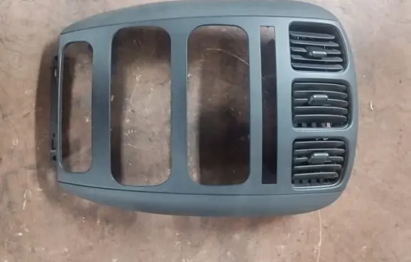 Chrysler Voyager Climate control/heater control trim P05005260AE