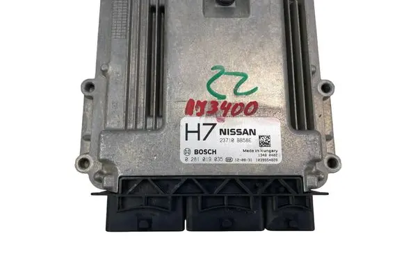 Nissan Qashqai Engine control unit/module 23710BB58E 0281019035