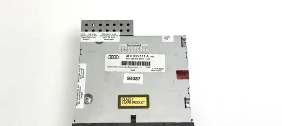 Audi A6 S6 C6 4F CD/DVD changer 4E0035111A 4E0910111E