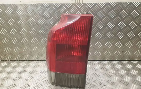 Volvo XC70 Rear/tail lights 9154497
