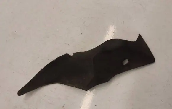 Chevrolet Camaro Wiper trim 23334887