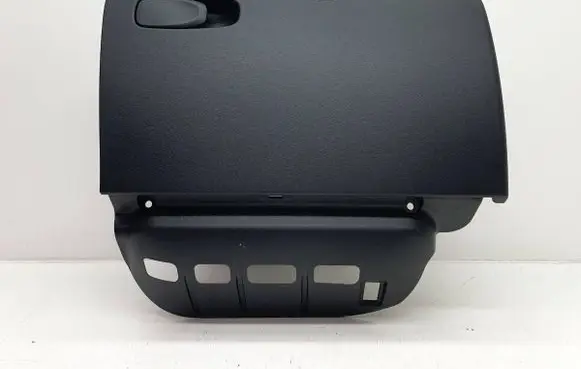 Volvo XC40 Glove box 443363131442718