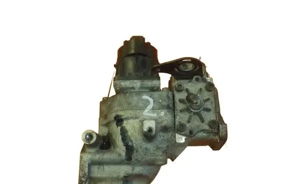 Land Rover Discovery 3 - LR3 EGR thermostat 9686892