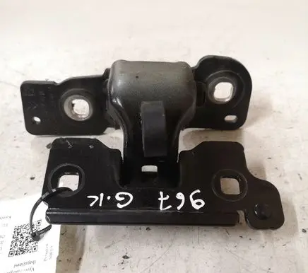 Peugeot 508 Tailgate/trunk/boot hinge 9687860480