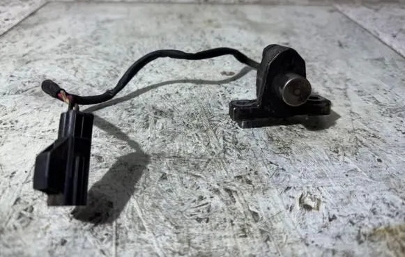 Volvo S60 Crankshaft position sensor 1275789