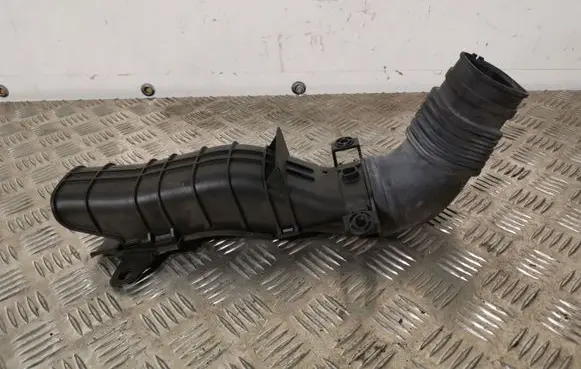 Honda HR-V Air intake duct part 50T
