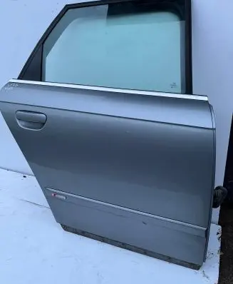 Audi A4 S4 B7 8E 8H Rear door