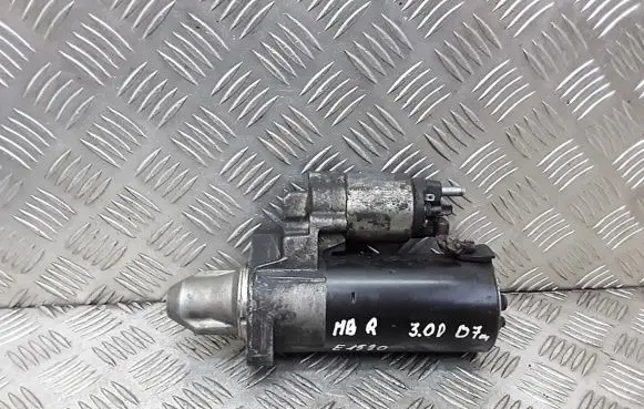 Mercedes-Benz R AMG W251 Starter motor a0061514101