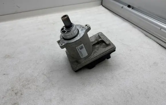 Tesla Model Y Steering rack electric part GE80221R21