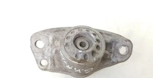 Volkswagen PASSAT B6 Front shock absorber mounting bracket 