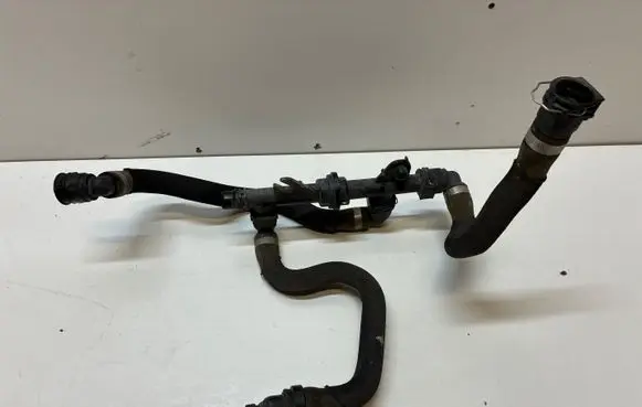 Peugeot 208 II Engine coolant pipe/hose 9834745480