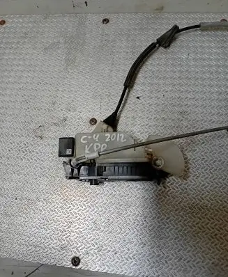 Citroen C4 II Front door lock 9685351380 6311130