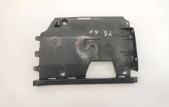Volkswagen Multivan T5 Bumper support mounting bracket corner 7H0807129A
