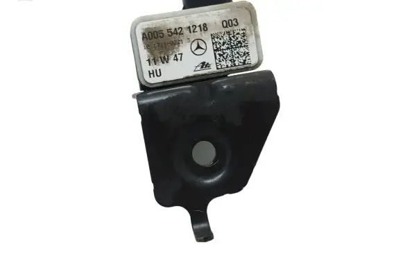Mercedes-Benz SLK R172 Airbag deployment crash/impact sensor A0055421218 10171102213