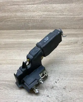 Mitsubishi Space Star Front door lock Rightside
