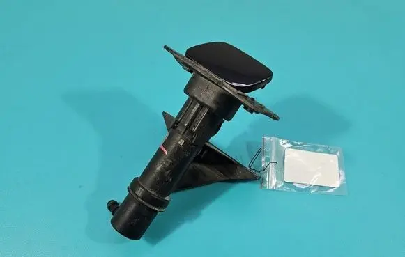 Volkswagen Touran I Headlight washer spray nozzle 1T0955978 IMPRK1556092