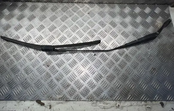 Volvo S80 Windshield/front glass wiper blade 30796036