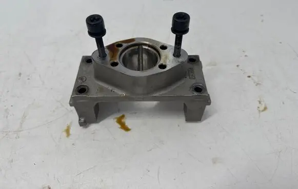 Ford Explorer VI other engine part LK4E6B285AA