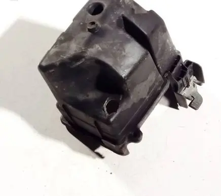 Battery box tray