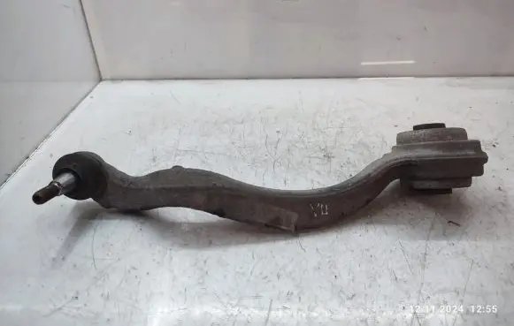 Mercedes-Benz E W212 Front control arm