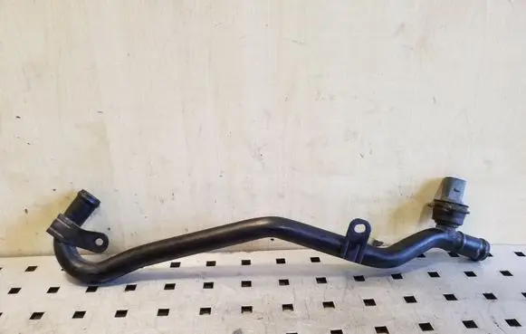Skoda Octavia Mk2 (1Z) Engine coolant pipe/hose 5N0121065