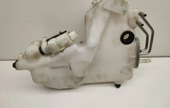 Mercedes-Benz E W211 Windshield washer fluid reservoir/tank A2118600160