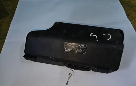 Audi A6 S6 C5 4B Tool box 4B9012113
