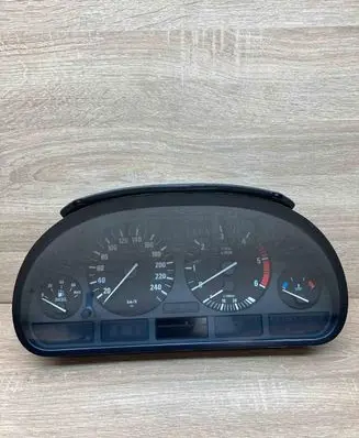 BMW X5 E53 Speedometer (instrument cluster) 6942543 110008735