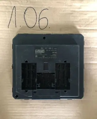 Volkswagen Polo VI Central body control module 2Q1937089C