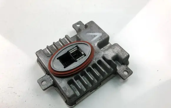 BMW 5 F10 F11 Xenon control unit/module 7237647