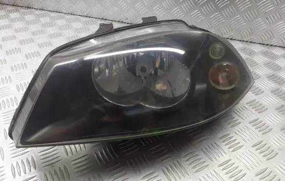 Seat Ibiza III (6L) Headlight/headlamp 6L1941021