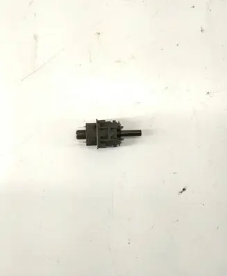 Mercedes-Benz E W211 Brake pedal sensor switch 0015458714