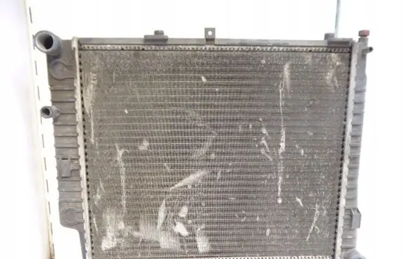 Mercedes-Benz E W210 Coolant radiator 01008950400