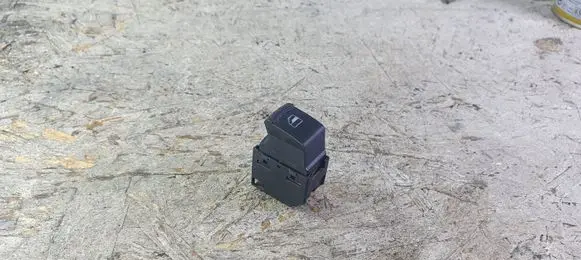 Volkswagen PASSAT B5.5 Electric window control switch 7M3959855