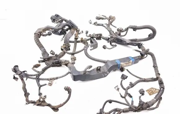 Toyota Auris 150 Engine installation wiring loom 8212102J20 8281512200