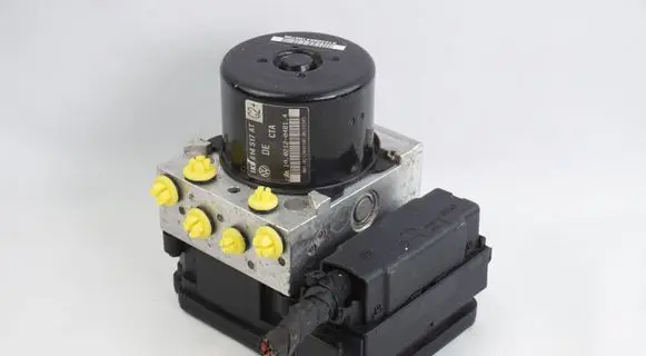 Volkswagen Golf VI ABS Pump 1K0614517AT 1K0907379AJ