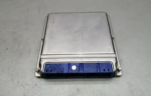 Audi A8 S8 D2 4D Engine control unit/module 4D0907409B 0281001868