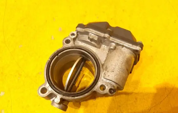 Volkswagen Amarok Throttle valve 059145950AL