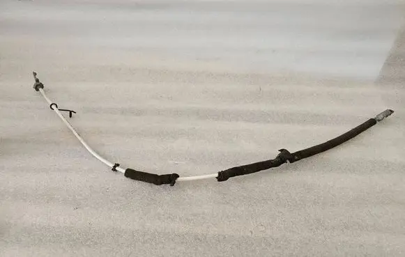 Audi A8 S8 D2 4D Gear shift cable linkage 