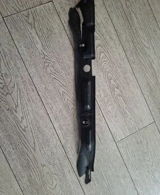 Renault Clio V Other body part 631127299R